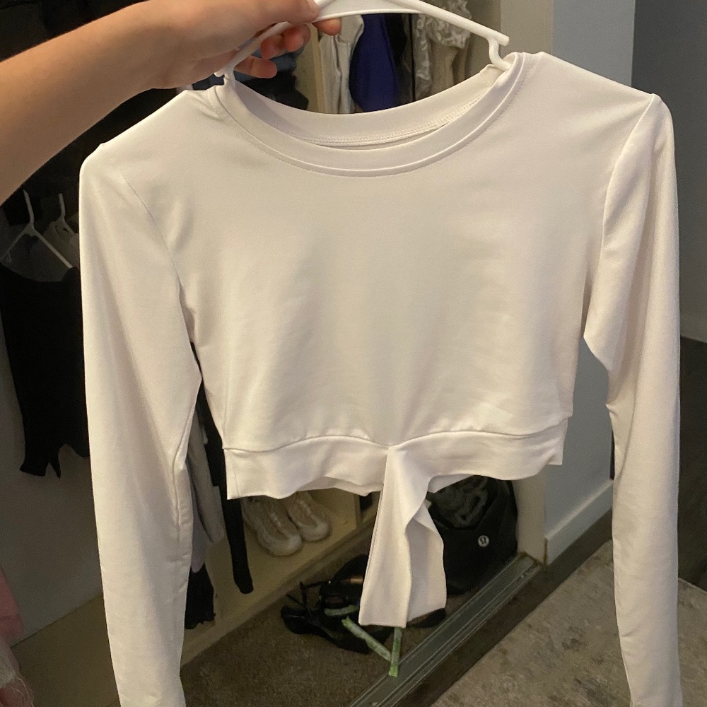 Sports crop top long sleeves